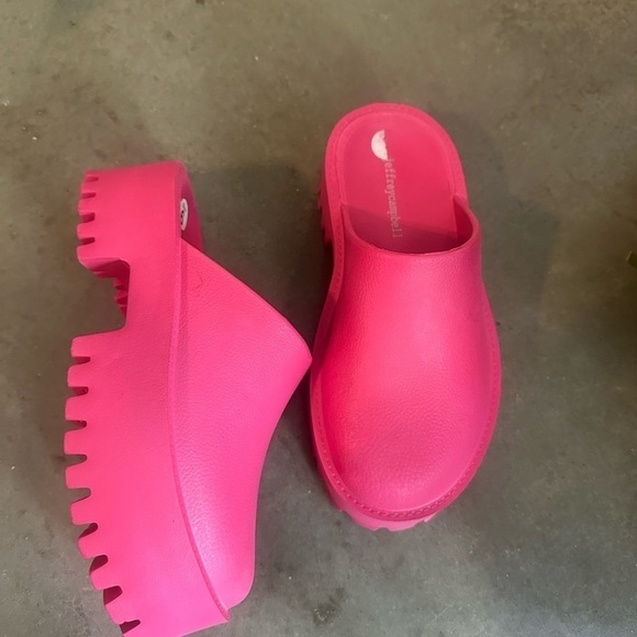 Jeffery Campbell pink platform clogs size 6 - Picture 2 of 3